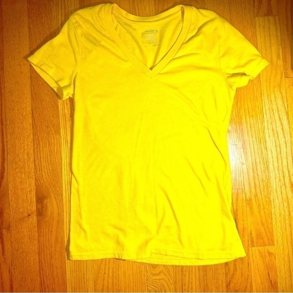 Old Navy Vintage V-Neck Short Sleeve T-Shirt​ - Picture 8 of 8